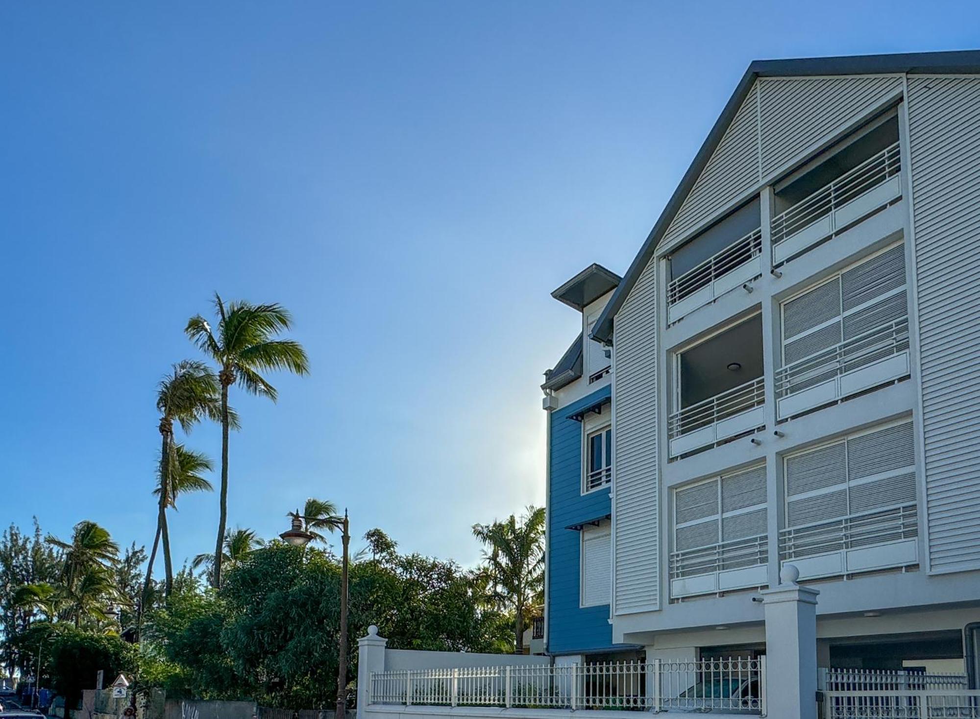 Evasion Saint-Leu Apartment Bagian luar foto